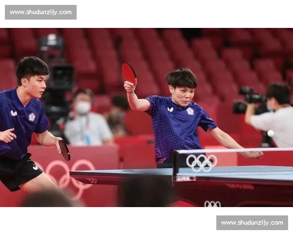 陈梦力克韩莹锁定胜局国乒女单再展统治实力关键对决彰显大赛气质 陈梦力克韩莹锁定胜局国乒女单再展统治实力关键对决彰显大赛气质